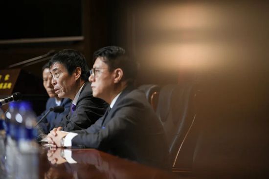 在线精品播放
