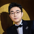 亚洲欧美另类自拍第一页